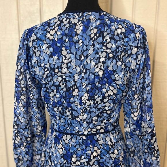 Hobbs London Sasha Tie Neck Floral Mini Dress, size 4. - Picture 3 of 10